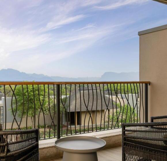 סוויטת ג'וניור נוף הרים, Radisson Safari Hotel Hoedspruit