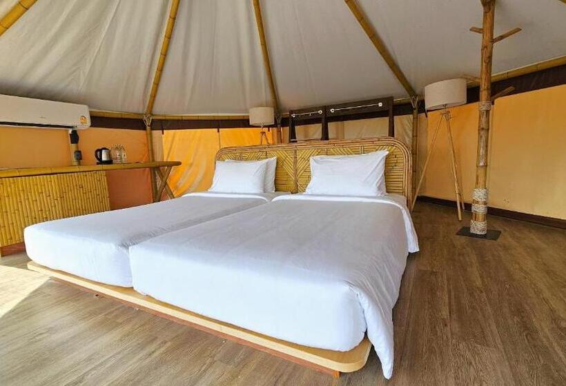 Standard Tent, Beyond Skywalk Nangshi