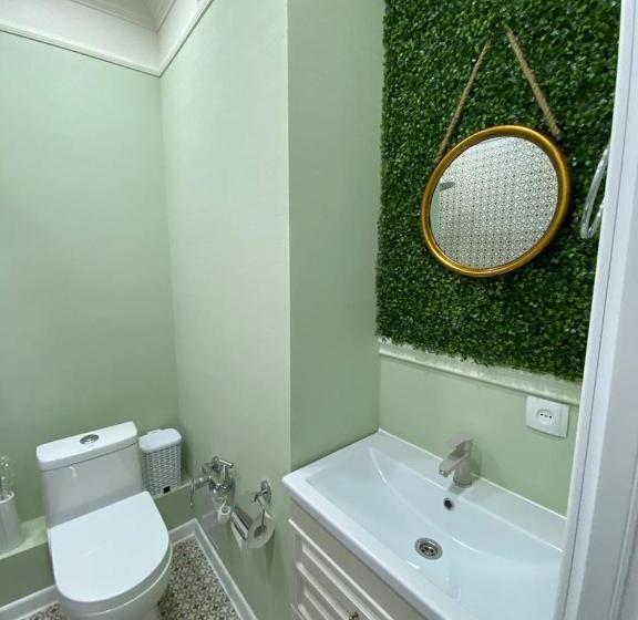 آپارتمان 1 خوابه با چشم‌انداز, Royal Apartments R House