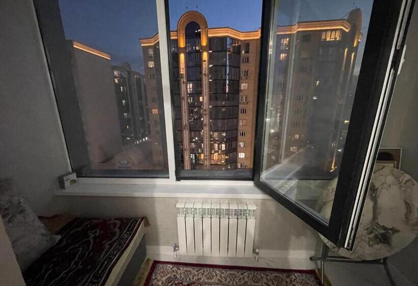 آپارتمان 1 خوابه, Royal Apartments R House