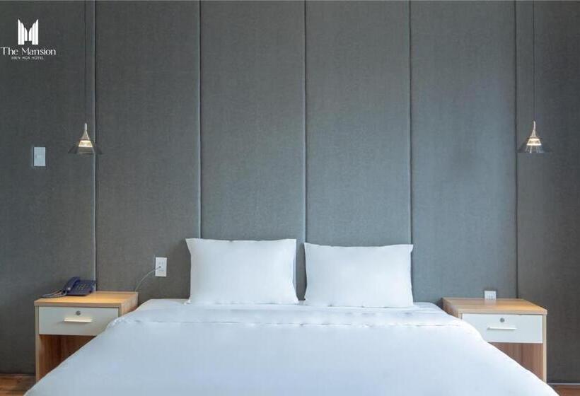 اتاق سوپریور با تخت بزرگ, The Mansion Hotel Bien Hoa