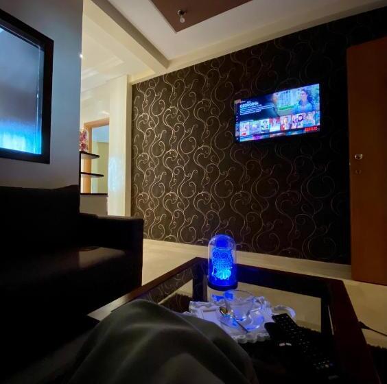 带1个卧室的高级公寓, Appart Hôtel Oleandro