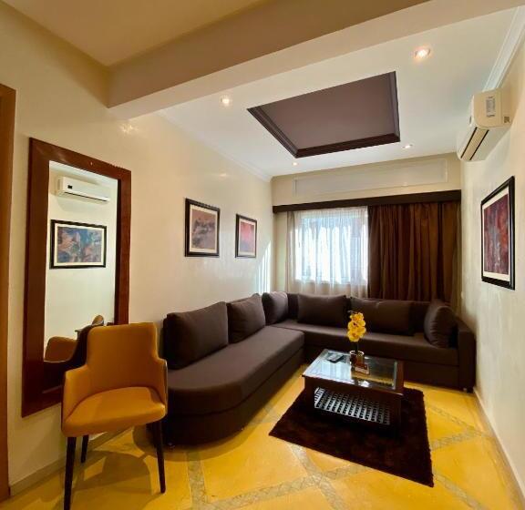 带1个卧室的高级公寓, Appart Hôtel Oleandro