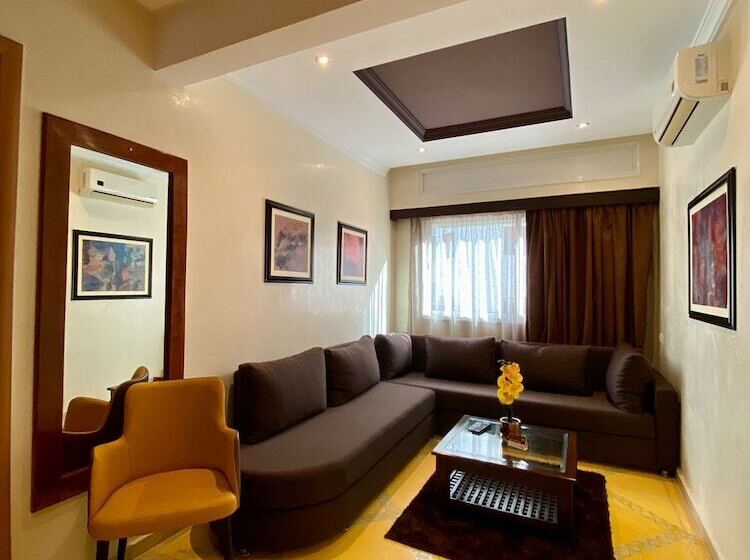 带1个卧室的豪华公寓, Appart Hôtel Oleandro