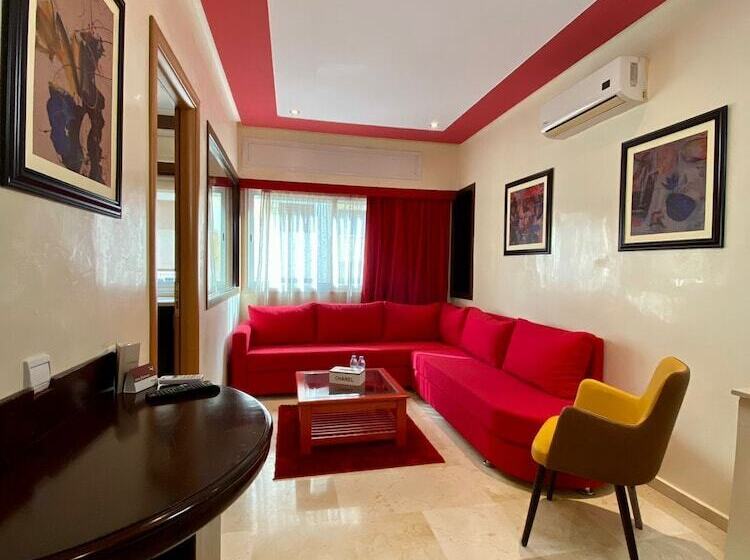 带1个卧室的豪华公寓, Appart Hôtel Oleandro