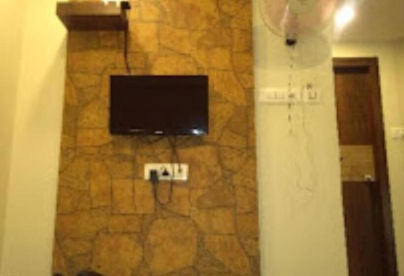 חדר דלוקס, Balaji Patna Bihar