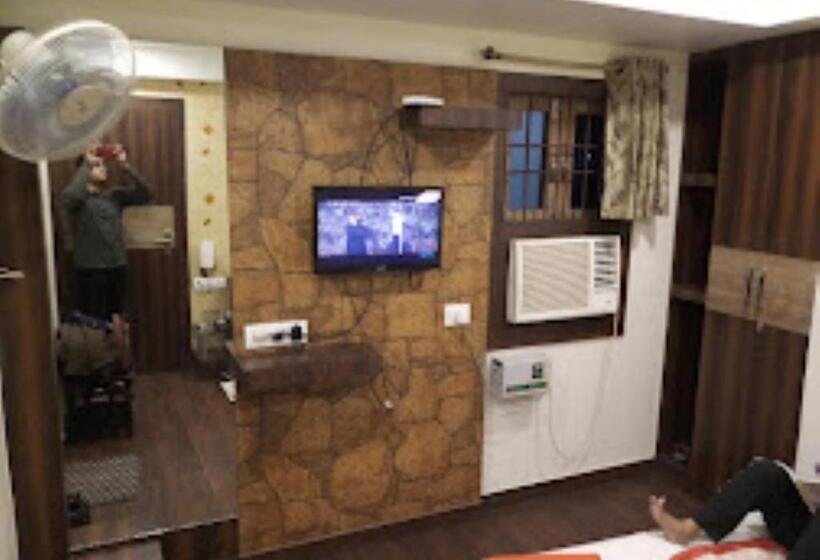 חדר דלוקס, Balaji Patna Bihar