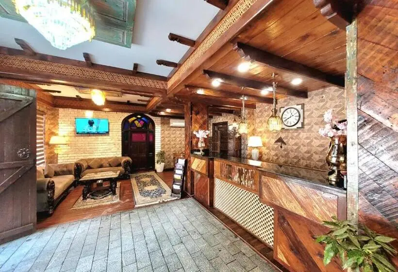 Deluxe-huone, Green Rooms, Vintage Luxury Near Dal Lake