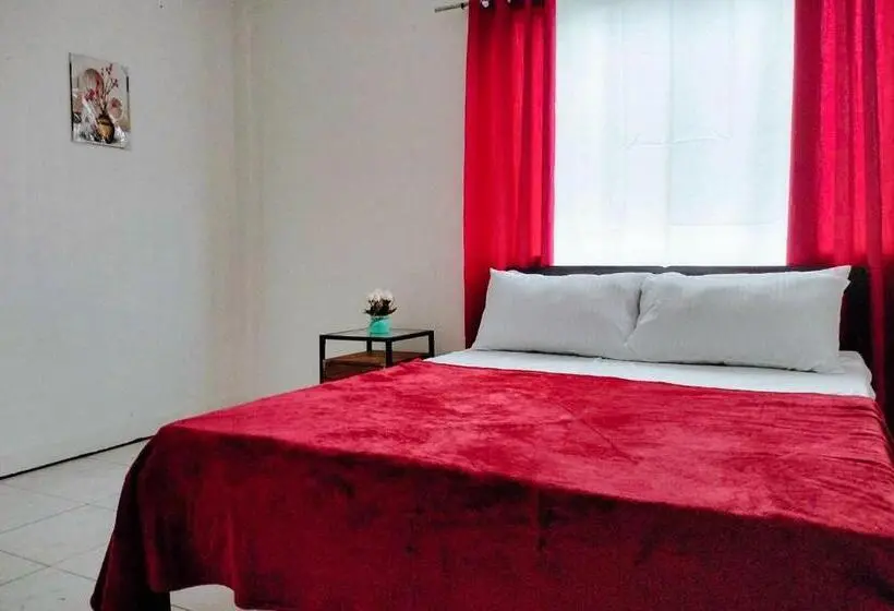 Perhehuone, Reddoorz At Rio Bella Lacson St Bacolod