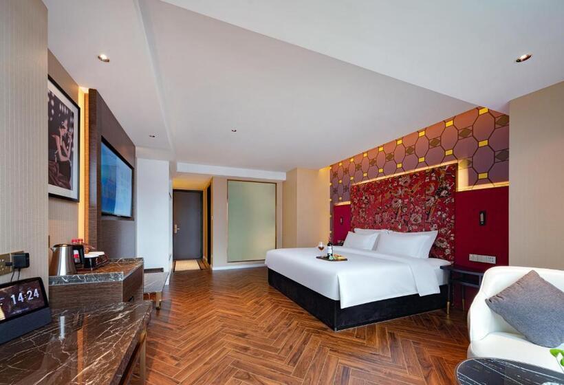 デラックスルーム, Zhangjiajie Metropolo