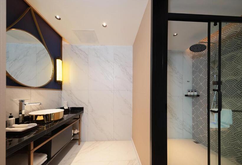 デラックスルーム, Zhangjiajie Metropolo