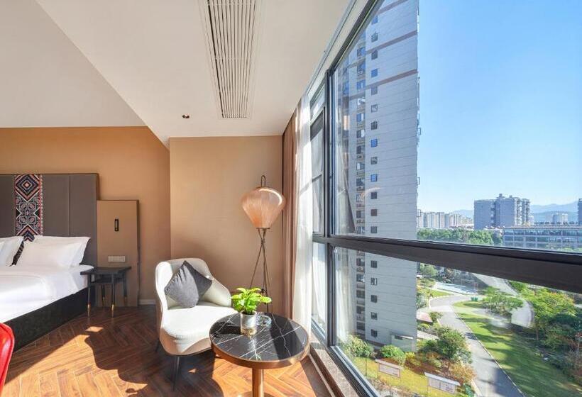 マウンテンビュースタンダードルーム, Zhangjiajie Metropolo