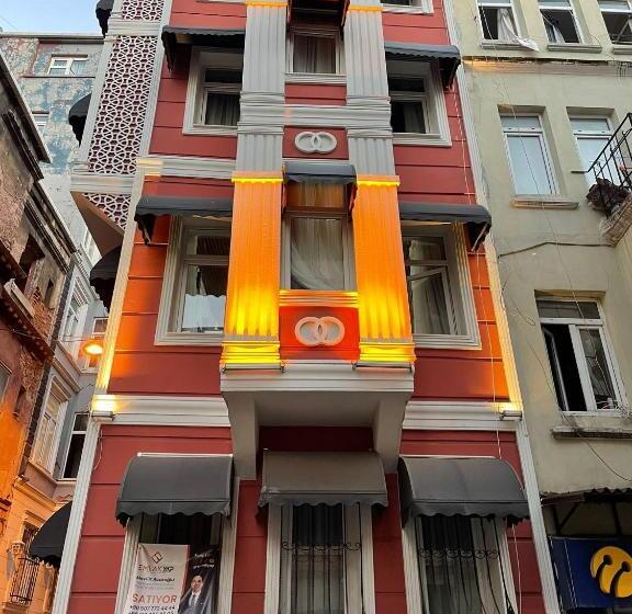 Quarto standard, Nefti Red Suite