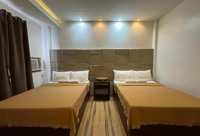 اتاق لوکس چهار تخته, North Stellar Hotel And Events Place