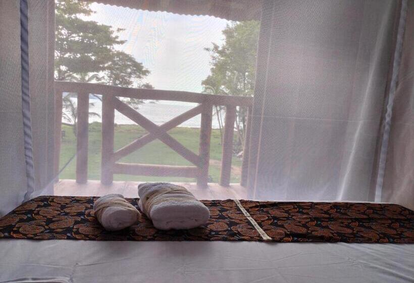 Habitación Estándar Vista Mar con Balcón, Casa Wago