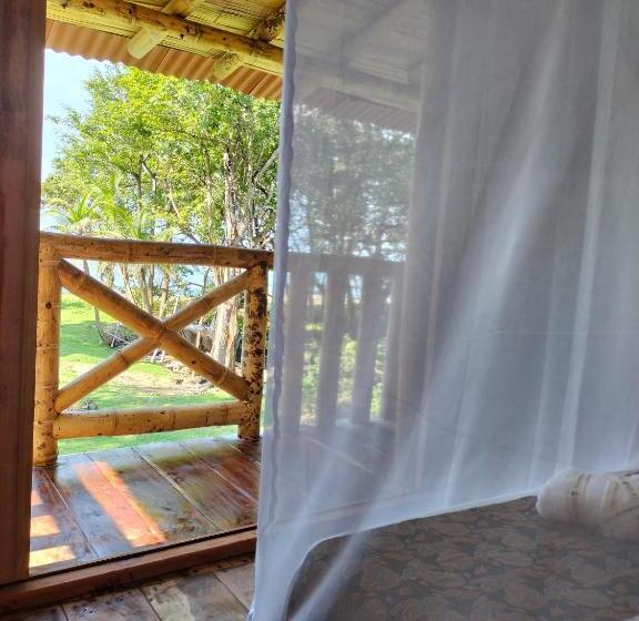 Habitación Estándar Vista Mar con Balcón, Casa Wago