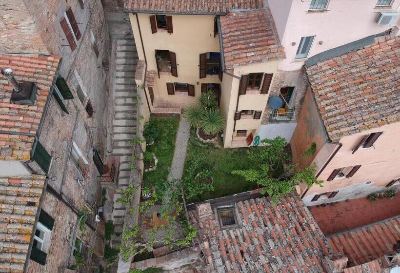 آپارتمان 1 خوابه با چشم‌انداز باغ, Umbrian Concierge   La Casa Dei Pellari