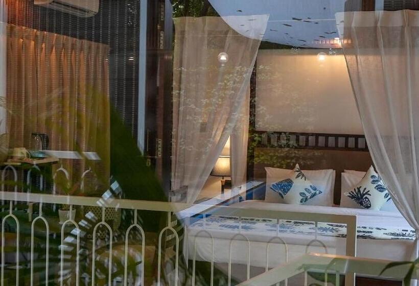 Juniorsviitti Uima-allas, Swimup   Suites With Private Pool , Vagator