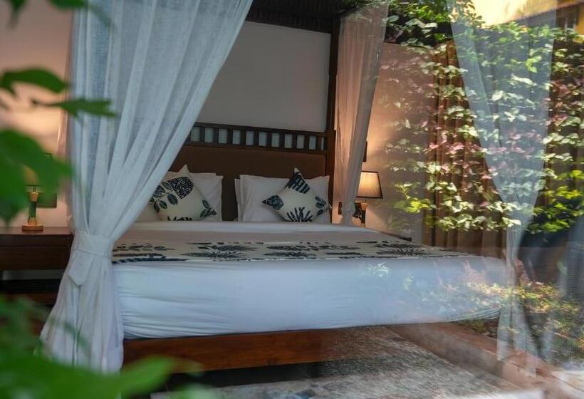 Juniorsviitti Uima-allas, Swimup   Suites With Private Pool , Vagator