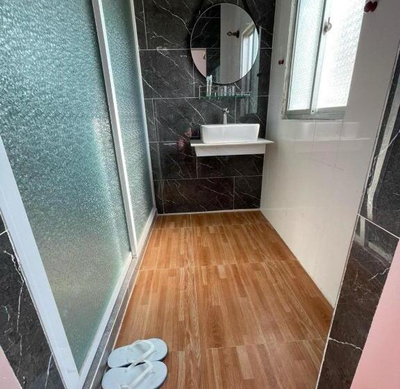 اتاق استاندارد, Trung Hiếu Motel Châu đốc