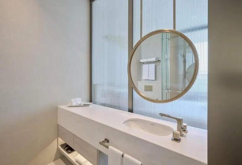 Deluxe-huone, Arabella Beach Hotel Kuwait Vignette Collection, An Ihg