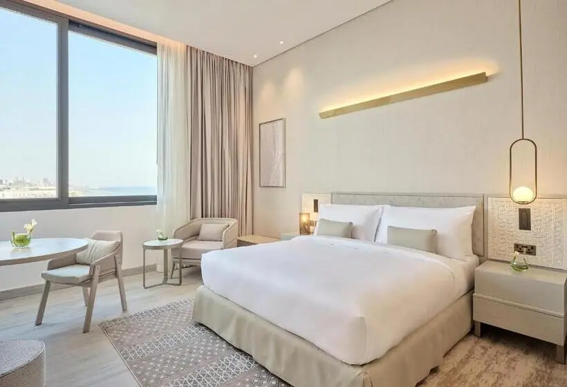 Deluxe-huone King-vuode Näköala, Arabella Beach Hotel Kuwait Vignette Collection, An Ihg