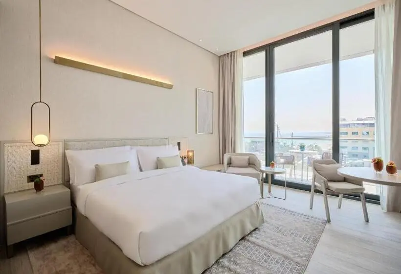 Deluxe-huone King-vuode, Arabella Beach Hotel Kuwait Vignette Collection, An Ihg