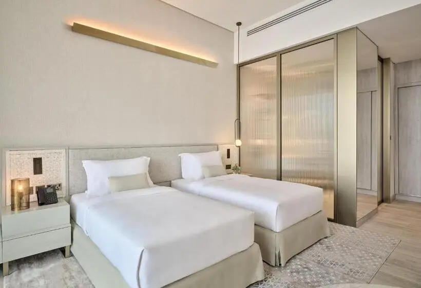 Deluxe-huone Sisäpuolella, Arabella Beach Hotel Kuwait Vignette Collection, An Ihg