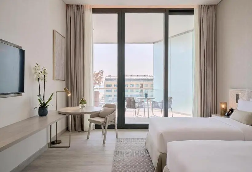 Deluxe-huone Sisäpuolella, Arabella Beach Hotel Kuwait Vignette Collection, An Ihg