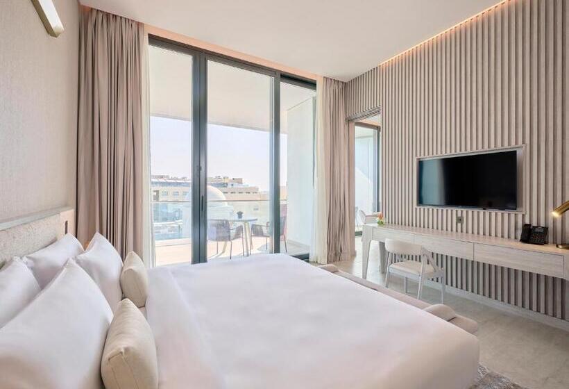 سوئیت با بالکن, Arabella Beach Hotel Kuwait Vignette Collection, An Ihg