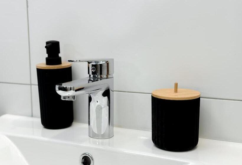 اتاق استاندارد چهار تخته, Kiko Apartmani Lux