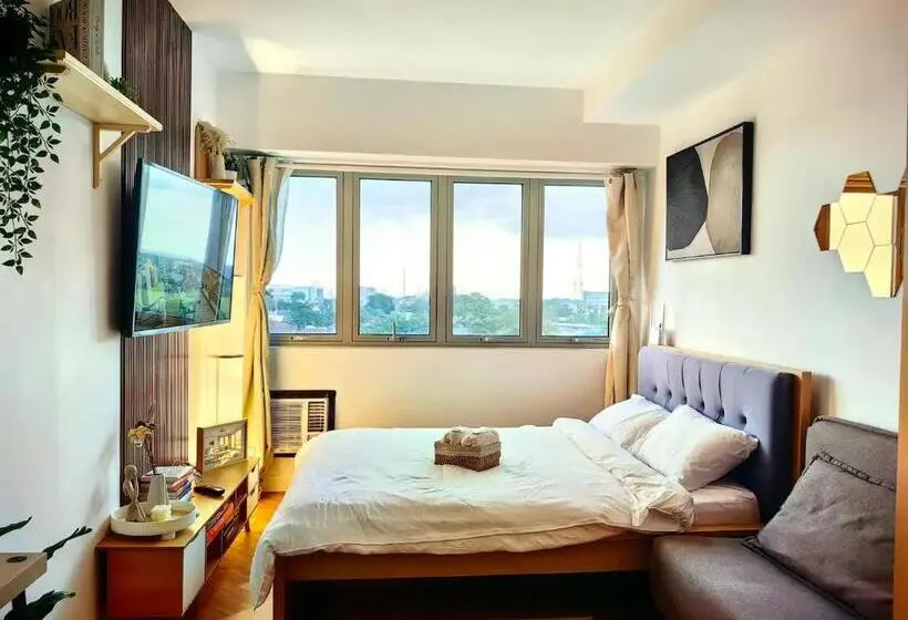 デラックススタジオ, Cozy Oasis, Mountain + Skyline View, Free Pool