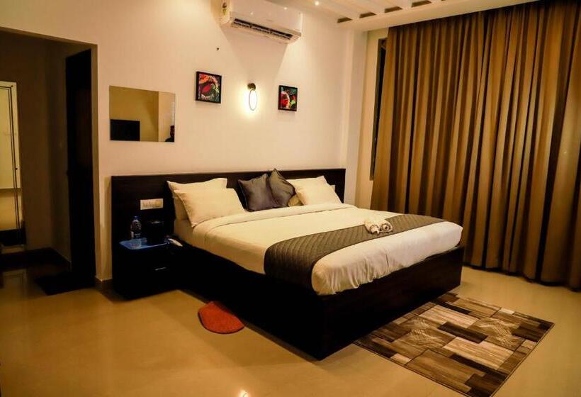 풀장 전망 스위트, Konfudha Resort