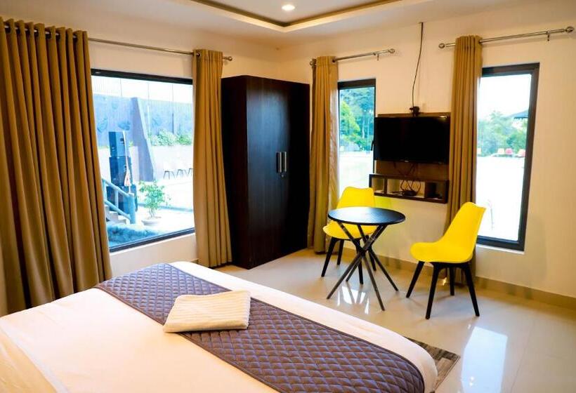 패밀리 룸, Konfudha Resort