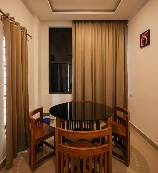 풀장 전망 스위트, Konfudha Resort