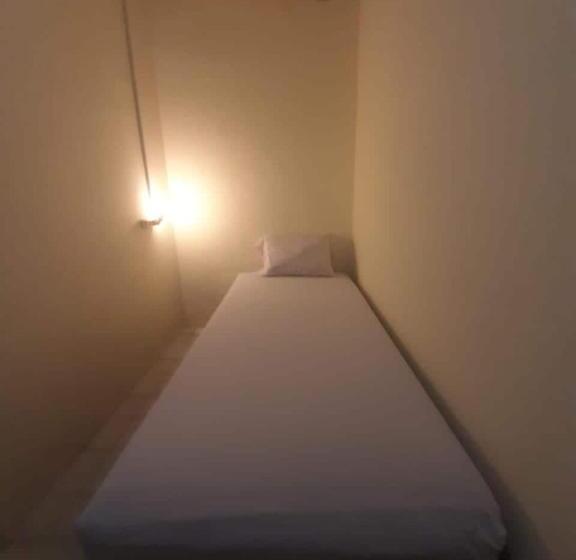 スタンダードシングルルーム, Oyo 93274 Oren Home Bekasi