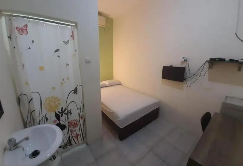 Standard-huone, Oyo 93274 Oren Home Bekasi