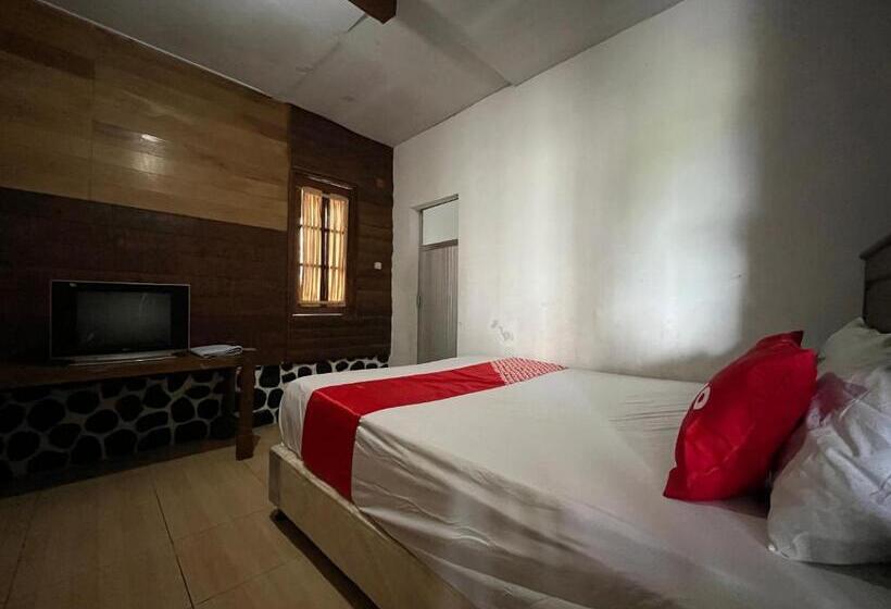 חדר דלוקס, Oyo 93277 Villa Kemiloko Syariah