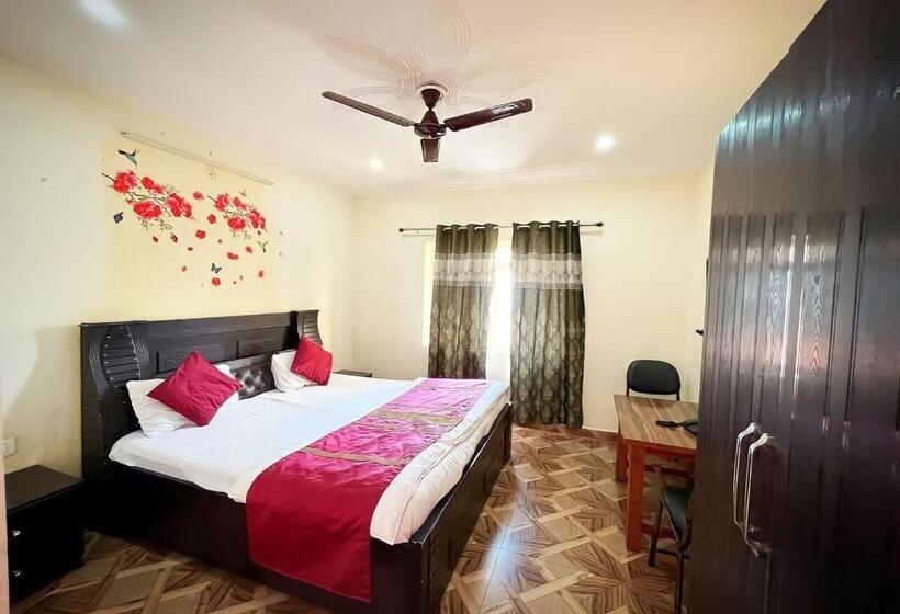 غرفة قياسية, The Hills View Home Stay