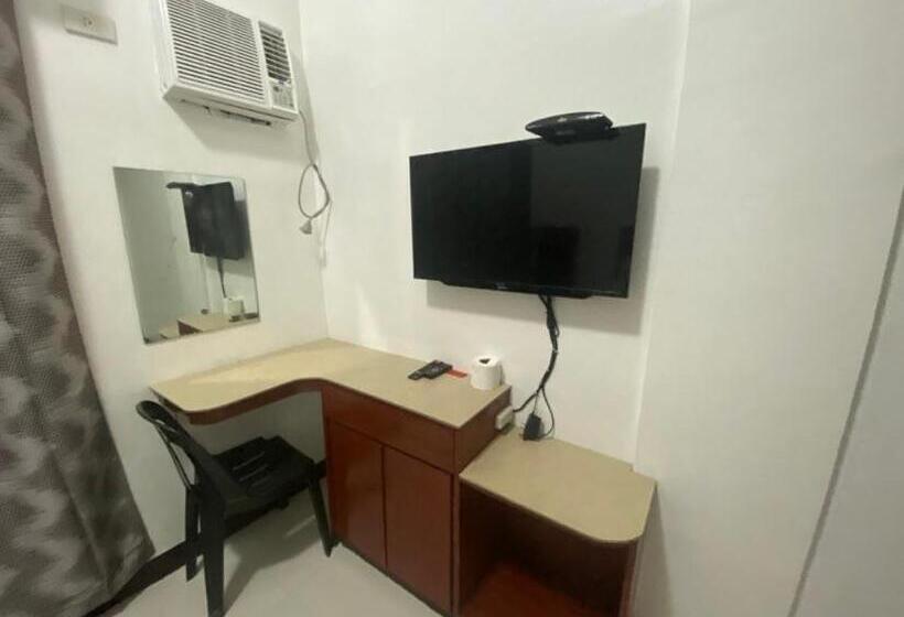 חדר סטנדרט, Three U S Pension House