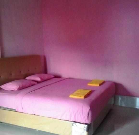 غرفة ديلوكس, Oyo 93241 Hotel Puri Azzura Danau Ranau