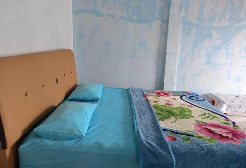 Номер Deluxe, Oyo 93241 Hotel Puri Azzura Danau Ranau