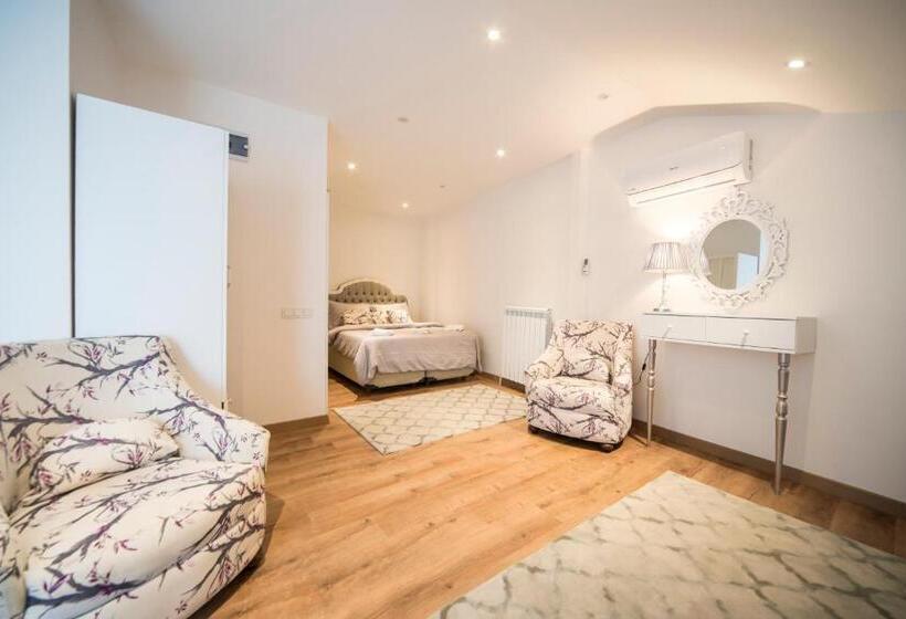 复式套房, Saygın Apartments