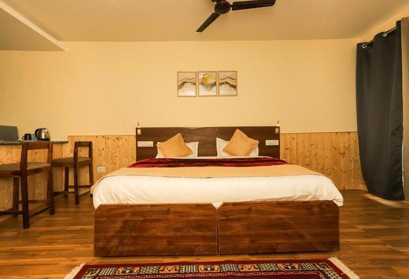 اتاق استاندارد با تخت بزرگ, Himalayan Suite