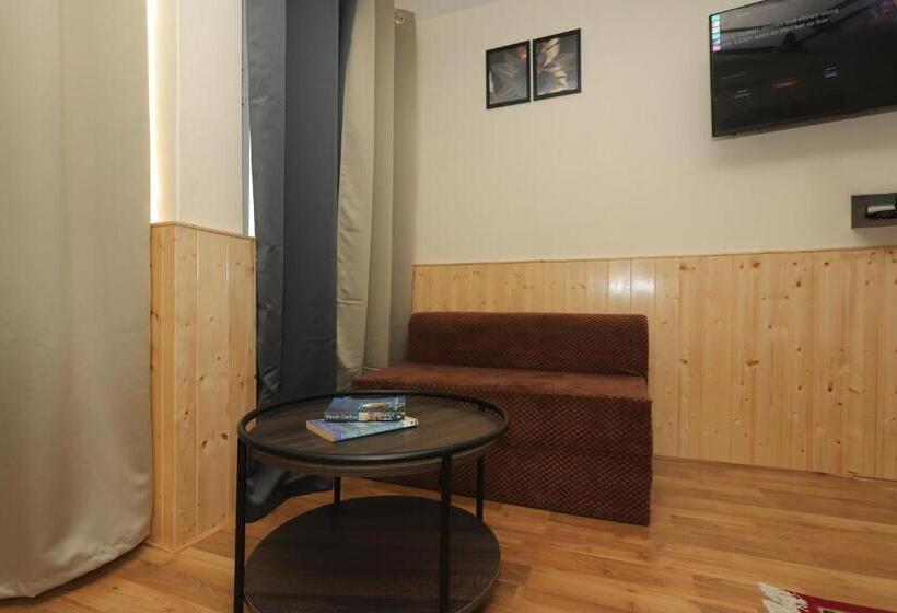 اتاق استاندارد با تخت بزرگ, Himalayan Suite