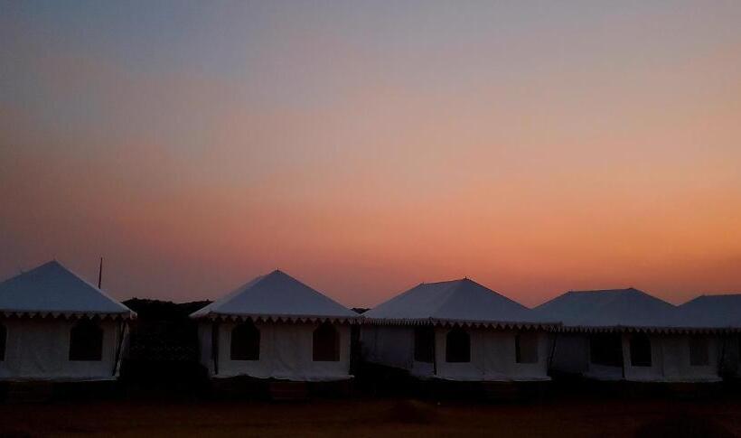 Standard Tent, Camel Resort