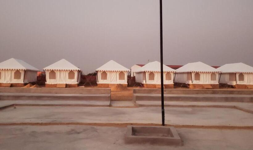 Standard Tent, Camel Resort