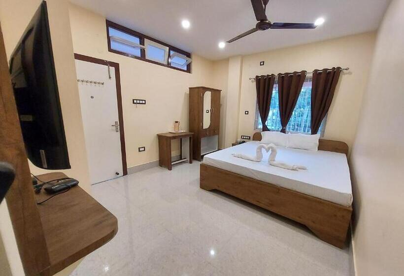 Номер Deluxe Кровать Кинг, Hari Gayatri Regent