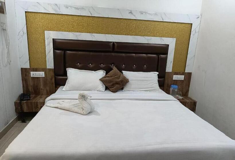 デラックスルーム, Jp International, Katra