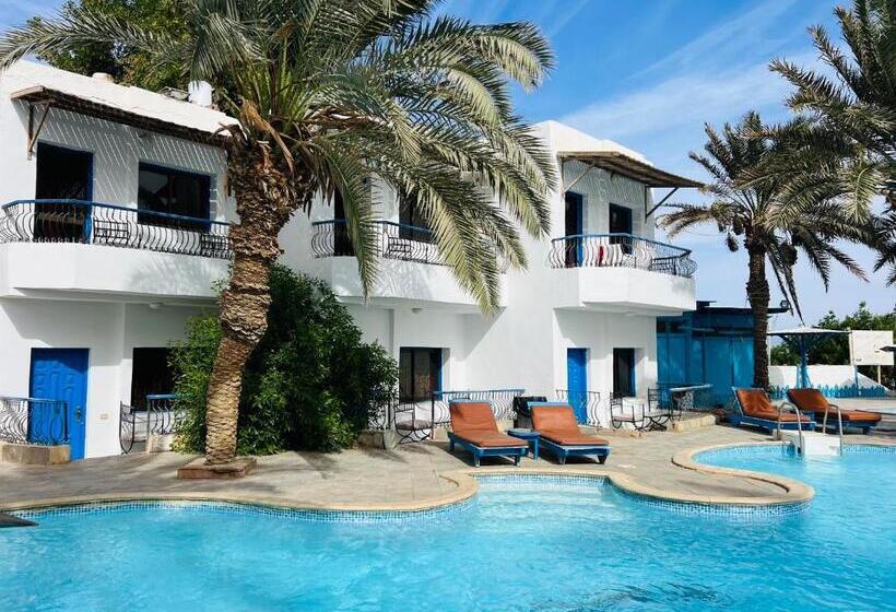 اتاق استاندارد با بالکن و چشم‌انداز دریا, New Sphinx